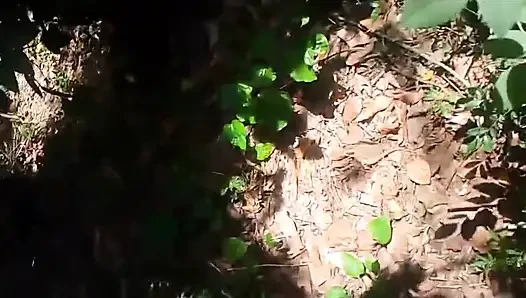 The Wife Got Fucked by Someone Who Came to Clean the Garden While Husband Was at Work