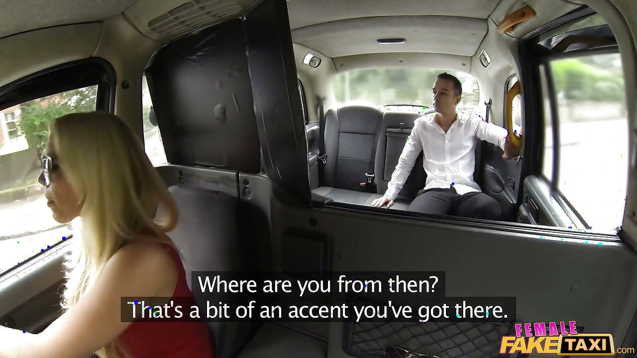 Female Fake Taxi - Taxi Driver Trades a London Tour for a Random Tourist's Hard Backbench Pounding