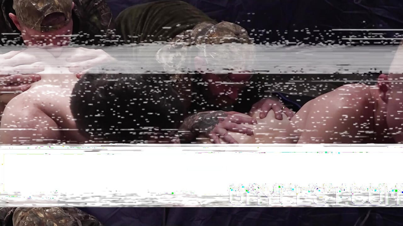 Legrand Wolf and Jack Dixon dicks split open swapped stepsons