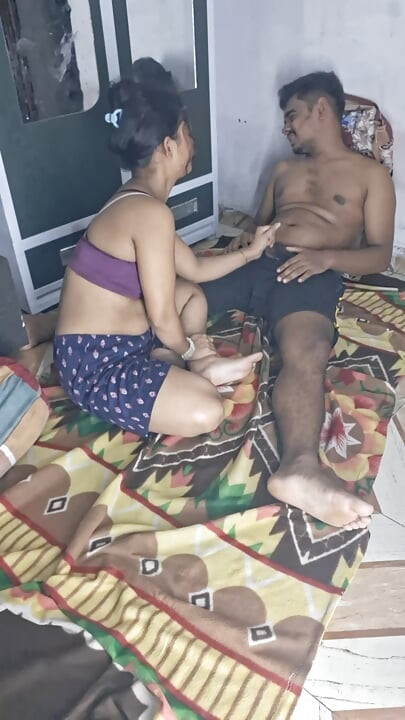 SweetMegha indian bhabhi seduces her vagina with finger and devar caught her fucking full hardcore hindi audio sex full night