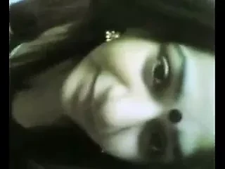 Desi Cheating Farida Vabi sucking n Exposing