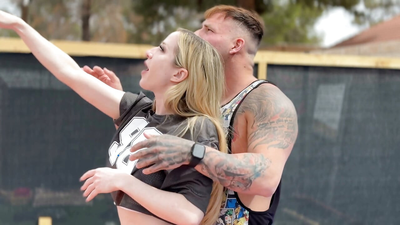 Stepsis Alaina Taylor Came for Basketball Practice and Left with My Cum Inside Her
