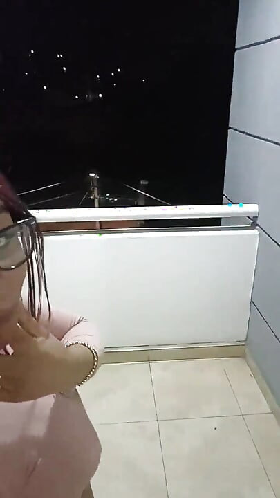 18 year old brunette big saggy tits from New York United States fucking her stepbrother's big dick neighbor