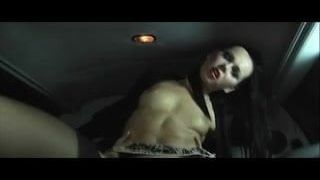 Секс в лимузине - порно музыкальное видео Chica Boom