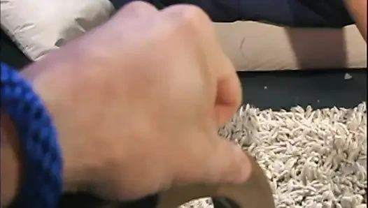 Kontol raksasa pria kulit hitam ini dientot habis-habisan sama cowok kelaiman! - Vol. 01