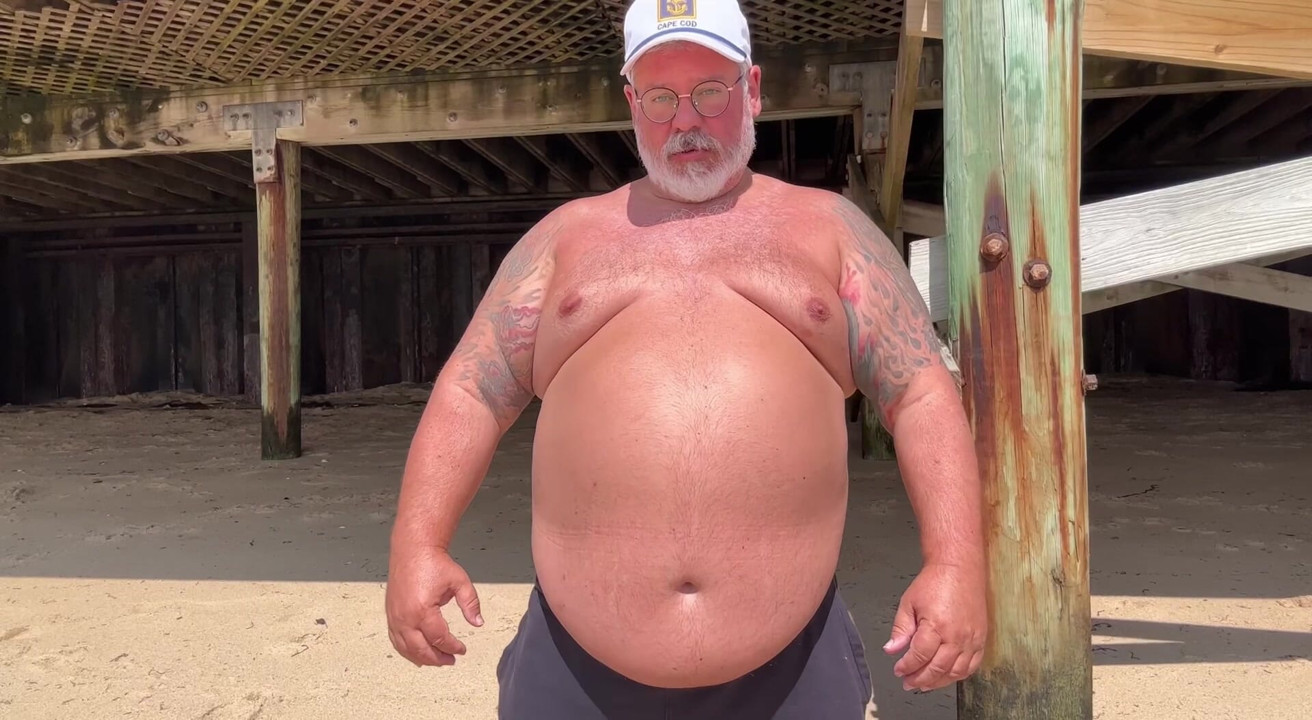 Gorilla belly