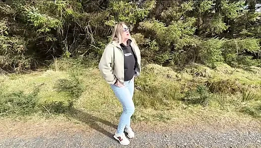Emergency While Walking on the Public Trail but Had to Wet My Jeans