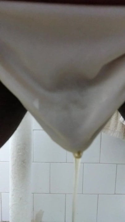 Wet Pissing