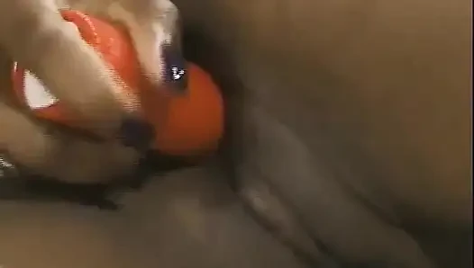 Evli kadınlar evde yalnız evli kadın