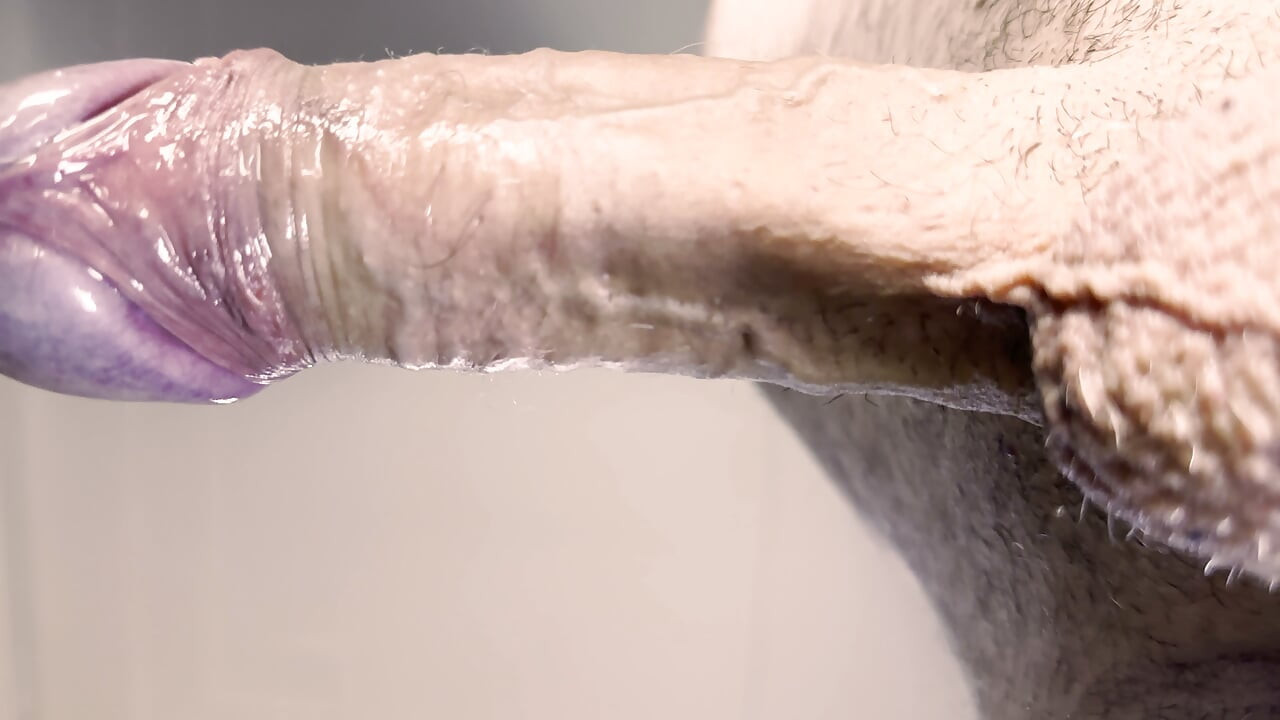 My stepdaddy jerks off his cock very hard before fucking me