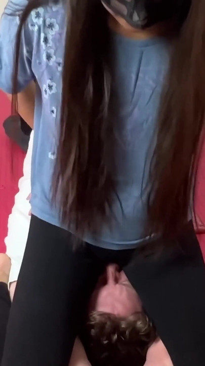 Femdom Wrestling Facesitting on Mats