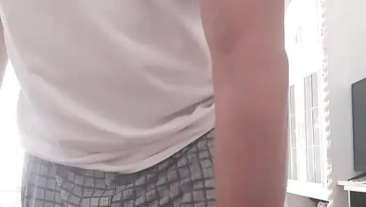 I change my clothes in the heat