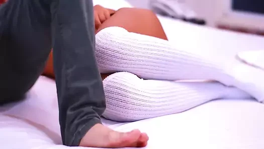 The psychology student and the psychologist go to the apartment to fuck.