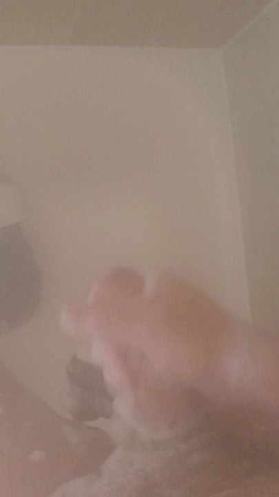 Jerking in steamy shower