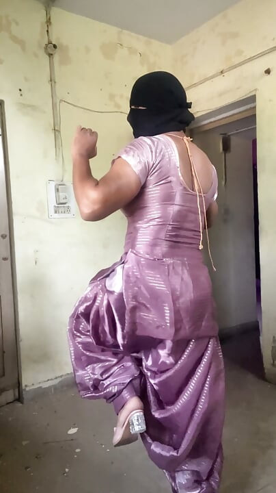 selymes fényes szatén öltöny salwar desi indiai crossdresser bhabhi