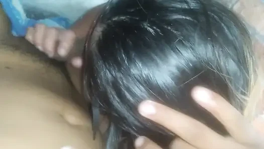 Я хочу на моем лице, пока я сосу его