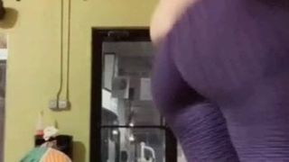 Pawg jiggly culo gimnasio atrapado