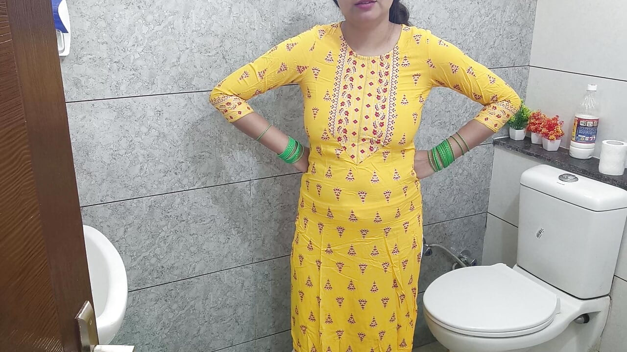 Indian hot step mother fucked step son dirty in washroom in hindi audio
