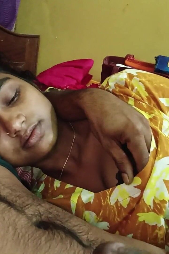 Desi Indian Wife in Yellow Dress Riding Cock - Homemade Blowjob & Cowgirl Sex
