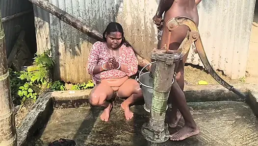 Me bhabhi ke sath Na aaya aur chudai ki