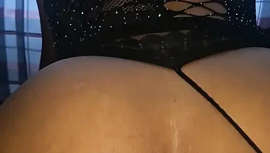 My new neighbor helps me move some things around the house