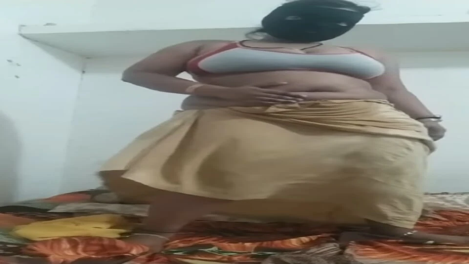 Video mới nóng bỏng của mẹ kế