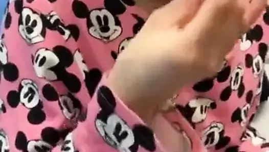 Francesca Palma oda arkadaşımın yarağını emiyor