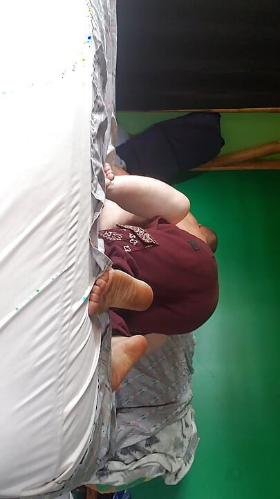 Bandits808 pounds pumps my Pussy
