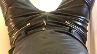 The tight feeling of my new leather pants II