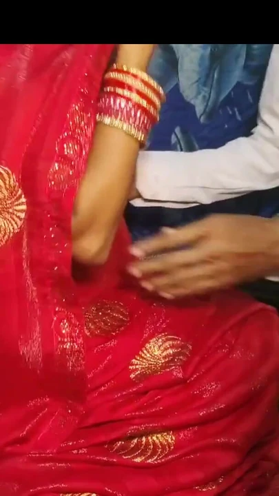 Spektakularan trenutak iz "Indijski desi suhagrat seks video snimci pravog seoskog muža seks Desi"