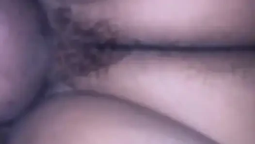 Толстушка жена раком в домашнем видео