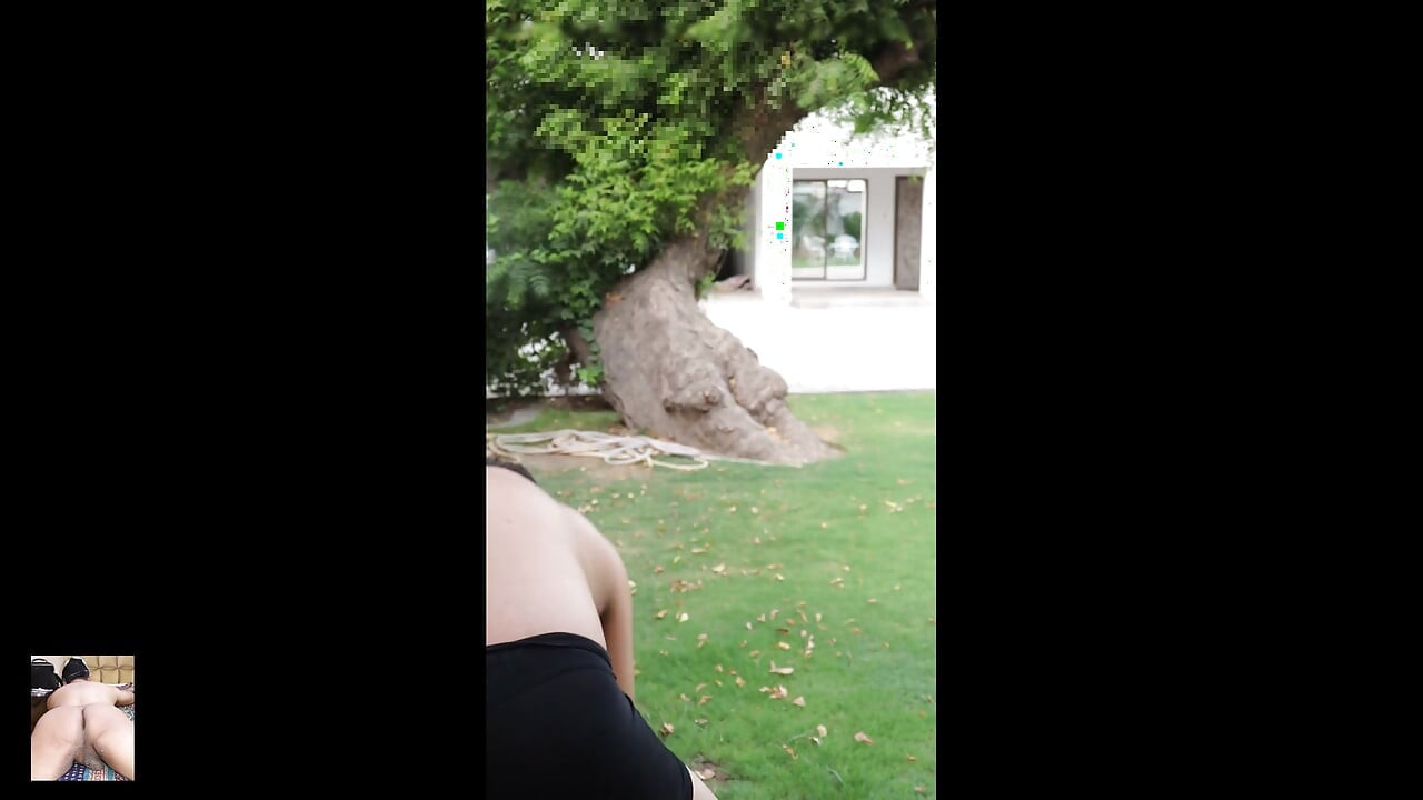 Naked and Afraid Sexy Nude Pakistani Boy Loves Exposing Big Ass in Public