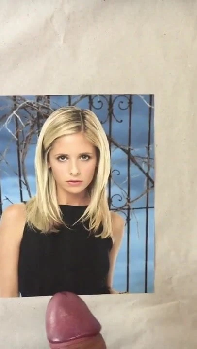 Sarah Michelle Gellar cumtribut