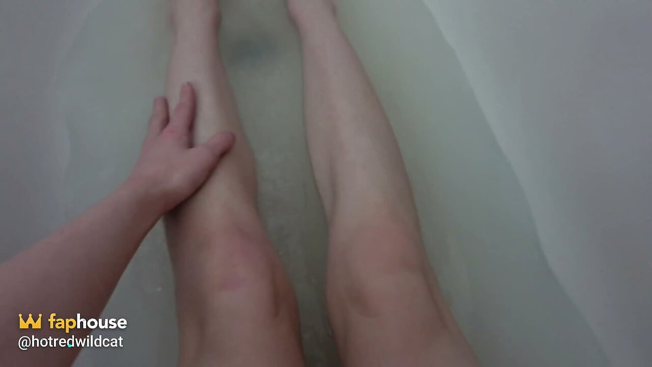 Saya Mandi Dalam Tab Mandi Saya