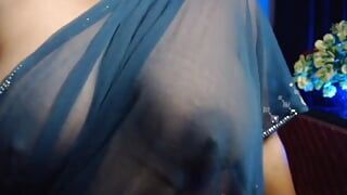 Solo Sexy Big Boobs Girl Open Bra and Cover See Boobs in Cloth and Sex Show