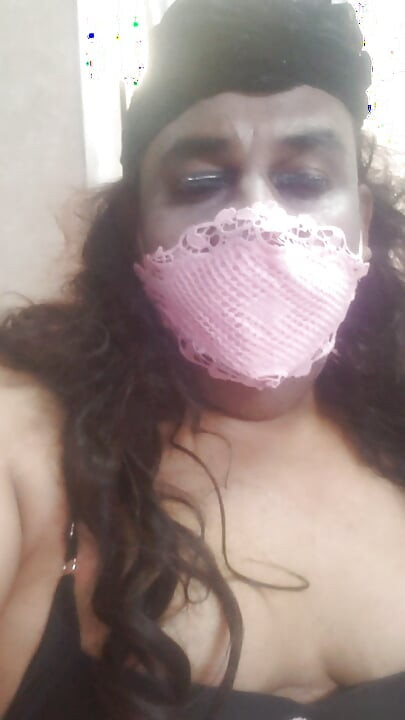 สาวข้ามเพศในดูไบ