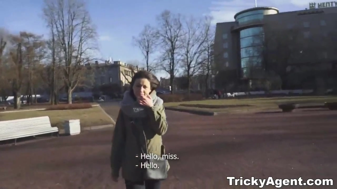 Tricky agent - 害羞的美女像荡妇一样乱搞