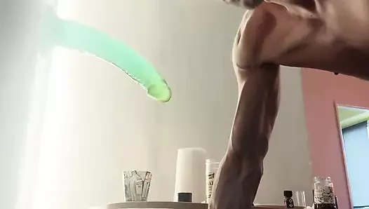 Dildo Eğlencesi