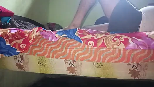 Видео траха бхабхи дези Pooja и деревенского шурина