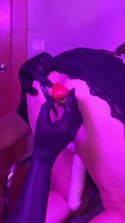 Musuh berganda, Custard, Pisang Dan Tetek Manis Di Seluruh Kita | Klip 2