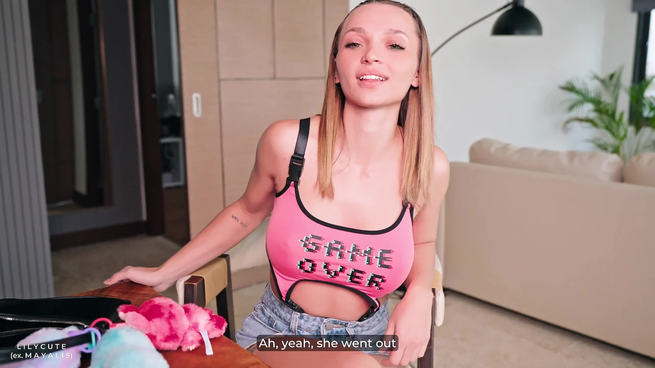 人妻的妹妹把结婚钱丢了，和我一起出轨还钱