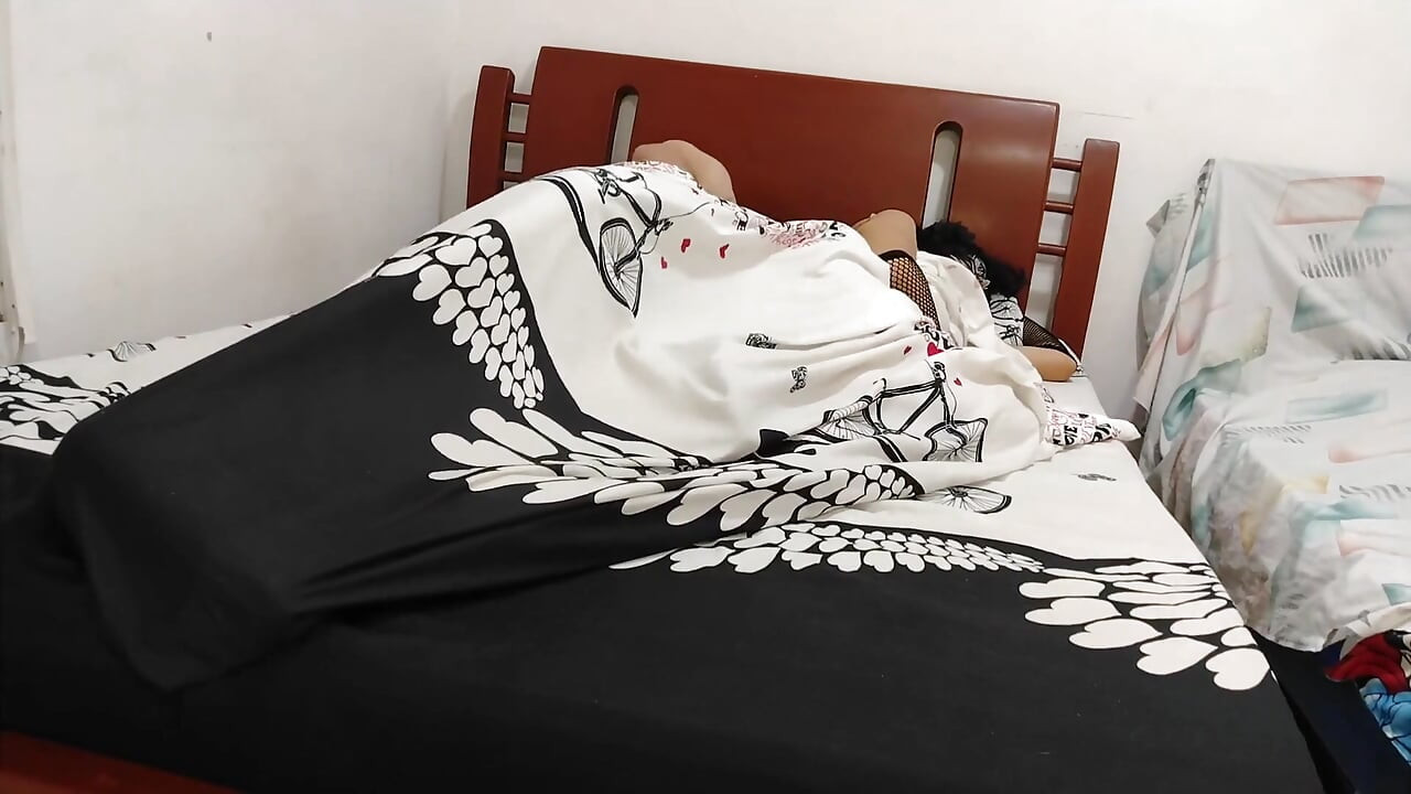 Stepmom Has Sex Under the Covers with Her Stupid Stepson