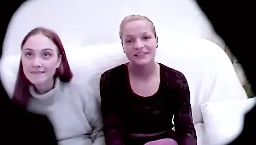 Permainan Lesbian Panas