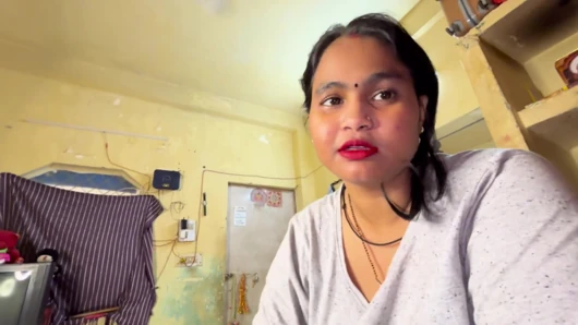 Hot Desi Bhabhi Sensual Cowgirl Ride with Devar - Real Homemade
