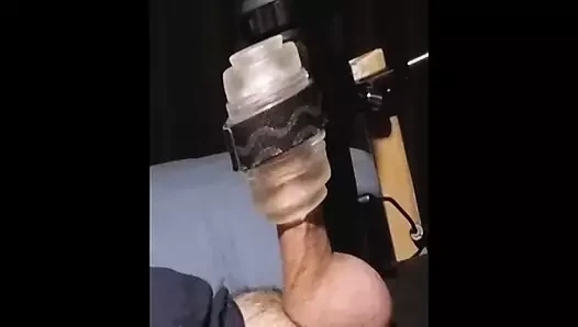 Sleeve porn video – Thehandy stroker vocal and verbal masturbation with cumshot