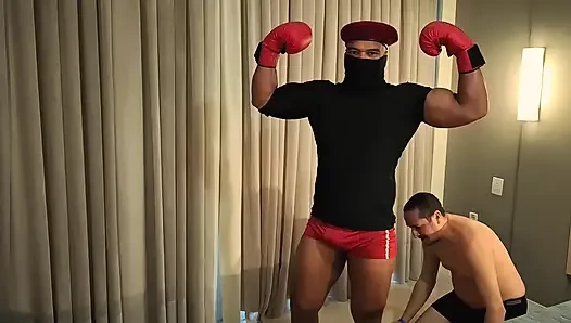 Black Titan - ağır boks mücadelesi