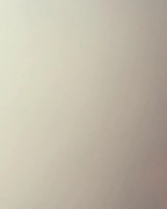 Spontaneous Alicia, teasing with my horny smile and fuckabl