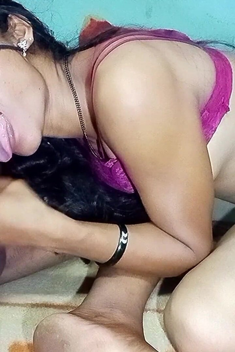 Kakak ipar india yang super seksi lagi asik dengan gaya yang berbeda - bagian 3