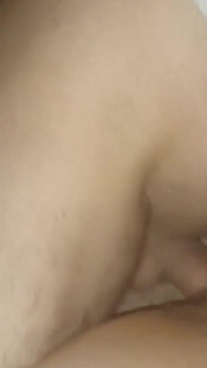 Ancaluxe- üvey babam geceleri içime boşalmak için odama geliyor | Klip 1