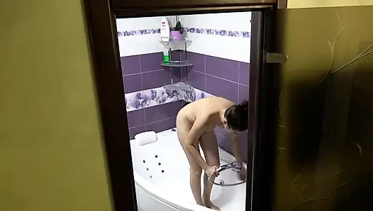 Красивая мокрая европейская тинка